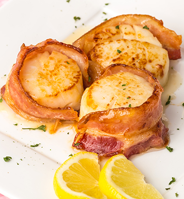 bacon wrapped scallops