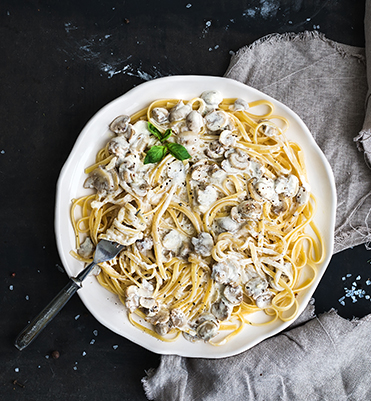 spaghetti mushroom cheese sauce